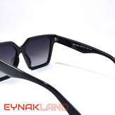 عینک میومیو از نمایی دیگر